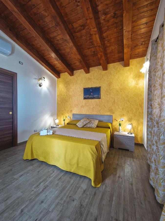 Agriturismo Bella Vista - Da Carmelo Santa Teresa Di Riva Zimmer foto